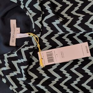 BCBGeneration Black and Teal Zigzag A-Line Skirt